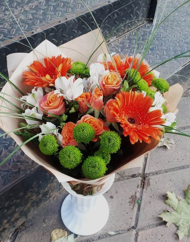 Букет цветов из: Герберы, Хризантемы, Альстромерии и Розы в Морозовке