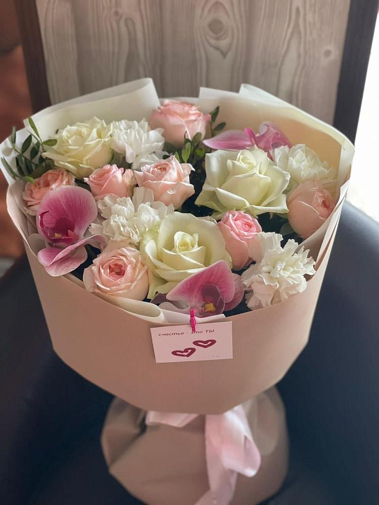 Букет цветов из: Орхидеи, Розы и Гвоздики в Морозовке