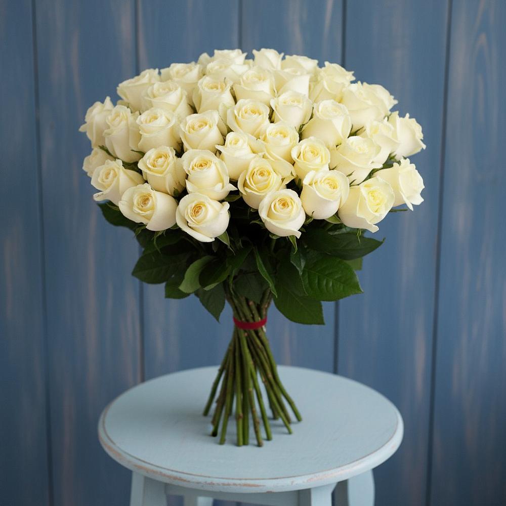 Букет 51 Белая роза Эдлесс Лав в Морозовке