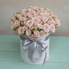 Цветочная композиция из Розы в шляпной коробке в Морозовке