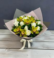 Букет цветов из:  Орхидеи и Розы в Морозовке