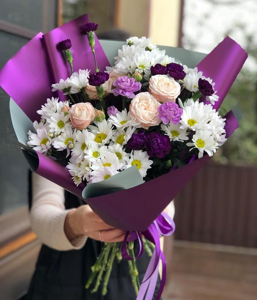 Букет цветов из: Хризантемы, Гвоздики и Розы в Морозовке