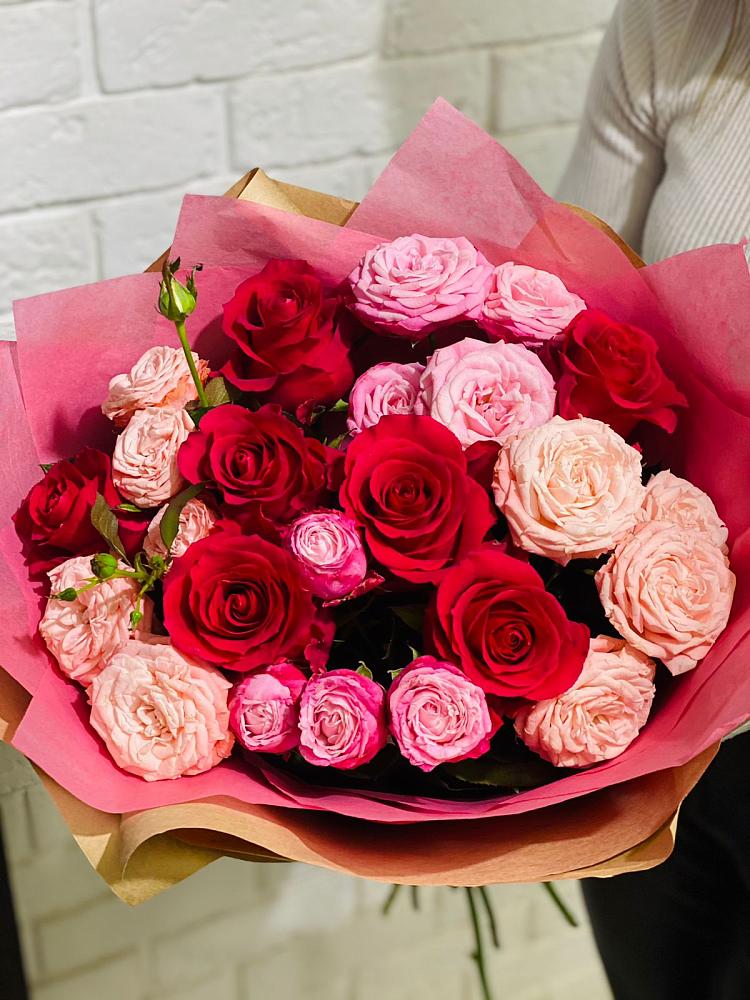 Букет цветов из: Розы в Морозовке