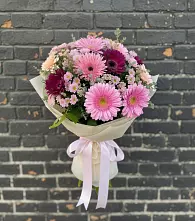Букет цветов из:  Герберы и Хризантемы #REPLACE_PRED# Морозовке