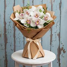 Букет цветов из:  Орхидеи и Розы в Морозовке