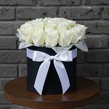 Цветочная композиция из Розы в шляпной коробке в Морозовке